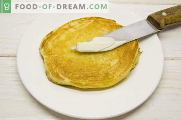 Corn pancakes - pancakes on kefir with cornmeal
