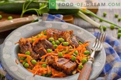 Pork with vegetables in the oven