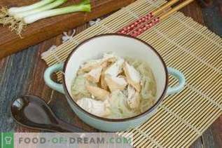 Zuppa di pollo cinese con Funchoza