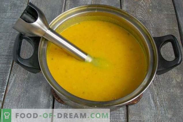 Zuppa di crema di cavolfiore con pancetta - colore brillante e sapore