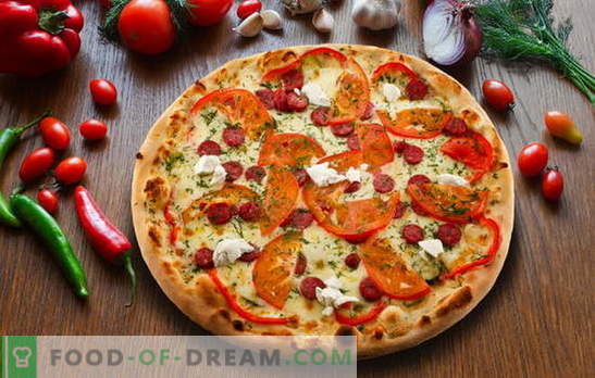 Pizza ai peperoni: variazioni della deliziosa torta italiana. Le migliori ricette di pizza ai peperoni con salame, mozzarella, pomodori