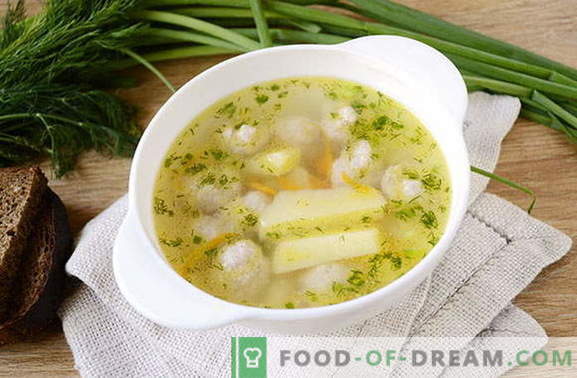 Zuppa di patate con polpette deliziosa