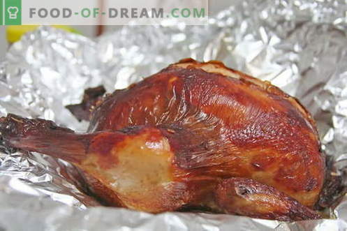 Pollo al cartoccio - le migliori ricette. Come cucinare correttamente e gustoso pollo in carta stagnola.