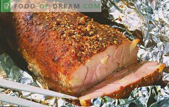 La carne di maiale nel forno in carta stagnola (ricetta passo-passo) è il modo migliore per cucinare la carne. Carne di maiale al forno in lamina: intera, con verdure
