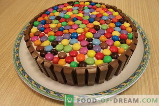 Prepariamo la torta a casa per il nostro compleanno (foto)! Ricette per varie torte di compleanno fatte in casa con foto