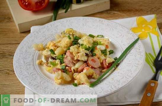 Pasta con uova, salsiccia e funghi: una rapida soluzione al problema della colazione o della cena. Ricetta fotografica: cottura della pasta con funghi e salsicce passo dopo passo
